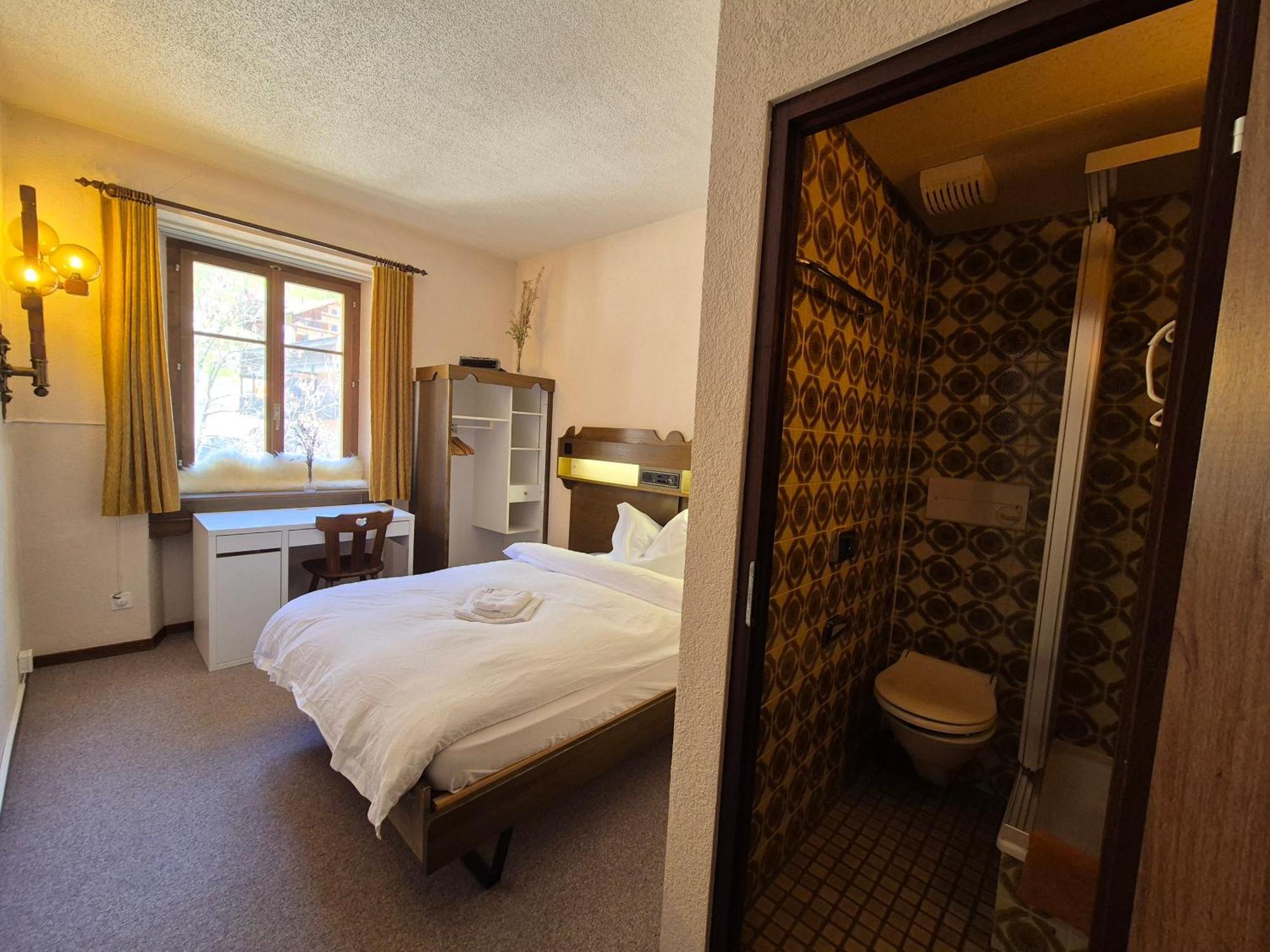 Loetschberg Zentrum Kippel Chambre photo